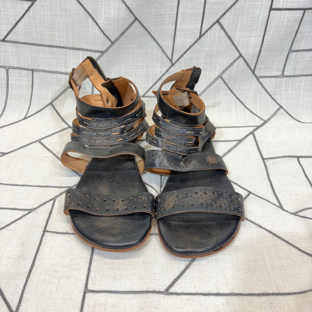 Bed Stu Gladiator Sandals 8 Black Leather Strappy Back Zip Flat NIBBI81
